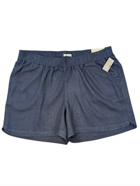 Maurices linen/ rayon navy, mid rise, 5" inseam pull on elastic shorts. 18W